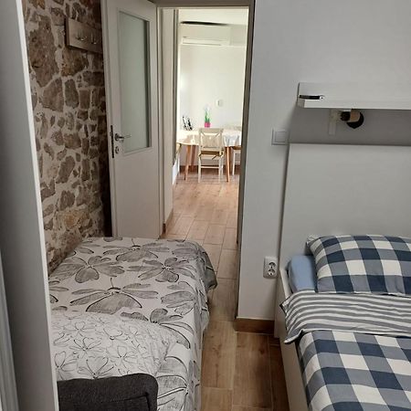 Apartman Kale シベニク エクステリア 写真